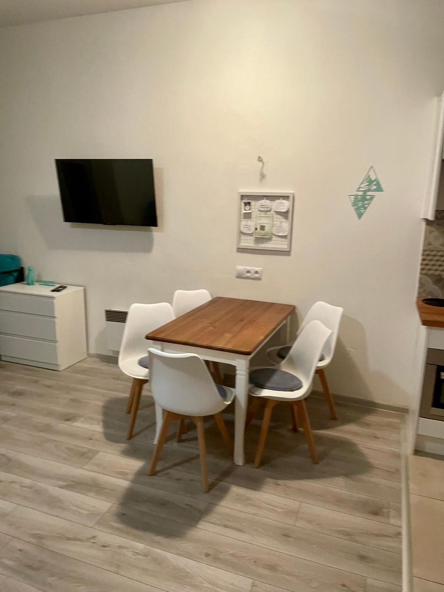 Apartman & Studio Tyrkys Spiezovec Donovaly Exteriör bild